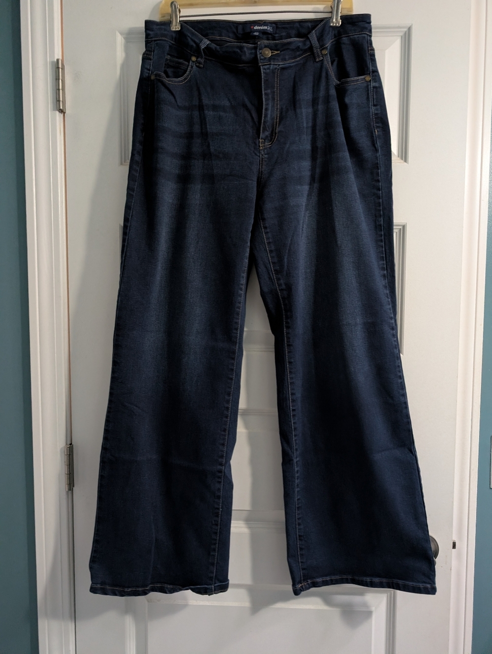 Wide Leg Women's Jeans - Dark Blue